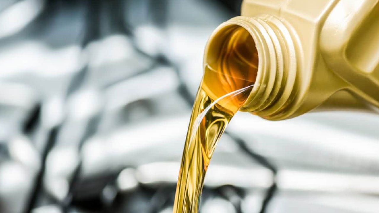 اهمیت روغن موتور در عملکرد موتور